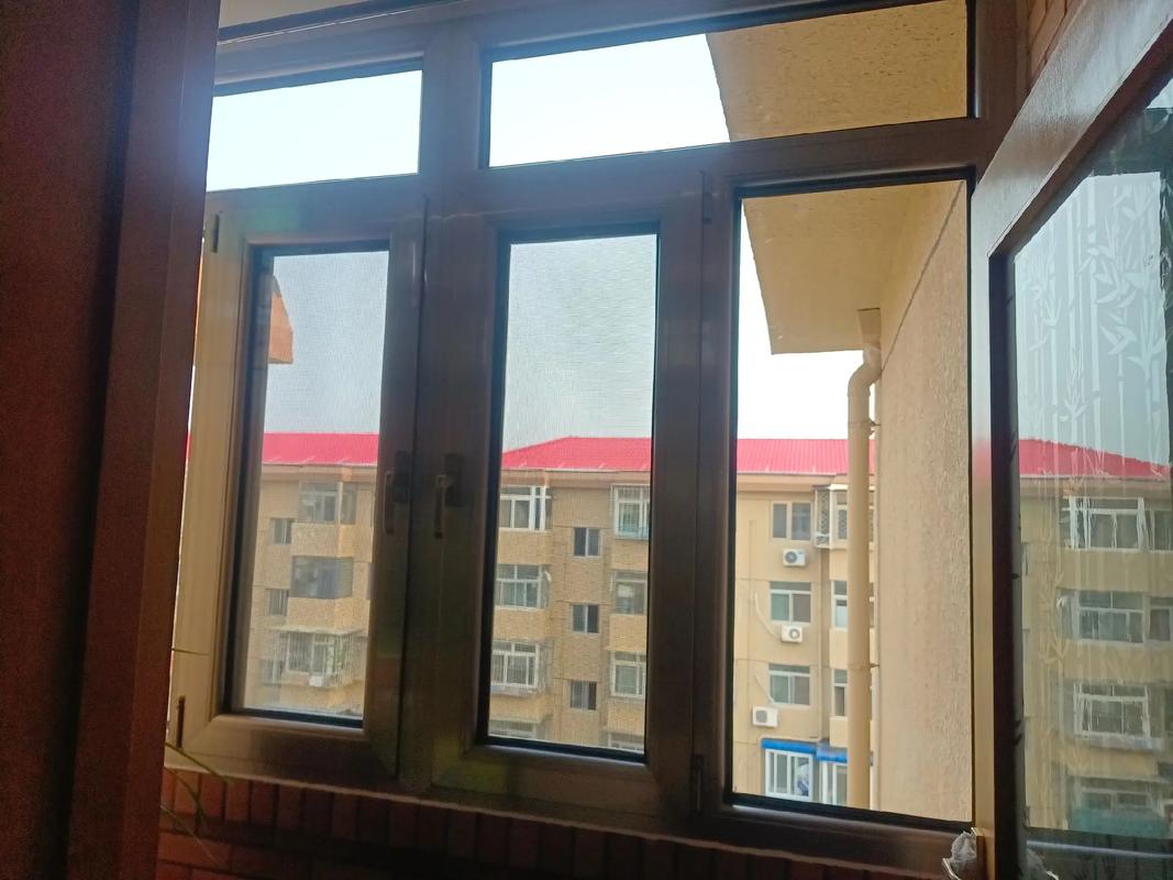 门窗安装的艺术 亮甲店又二家完美收工，品质与细节成就卓越空间